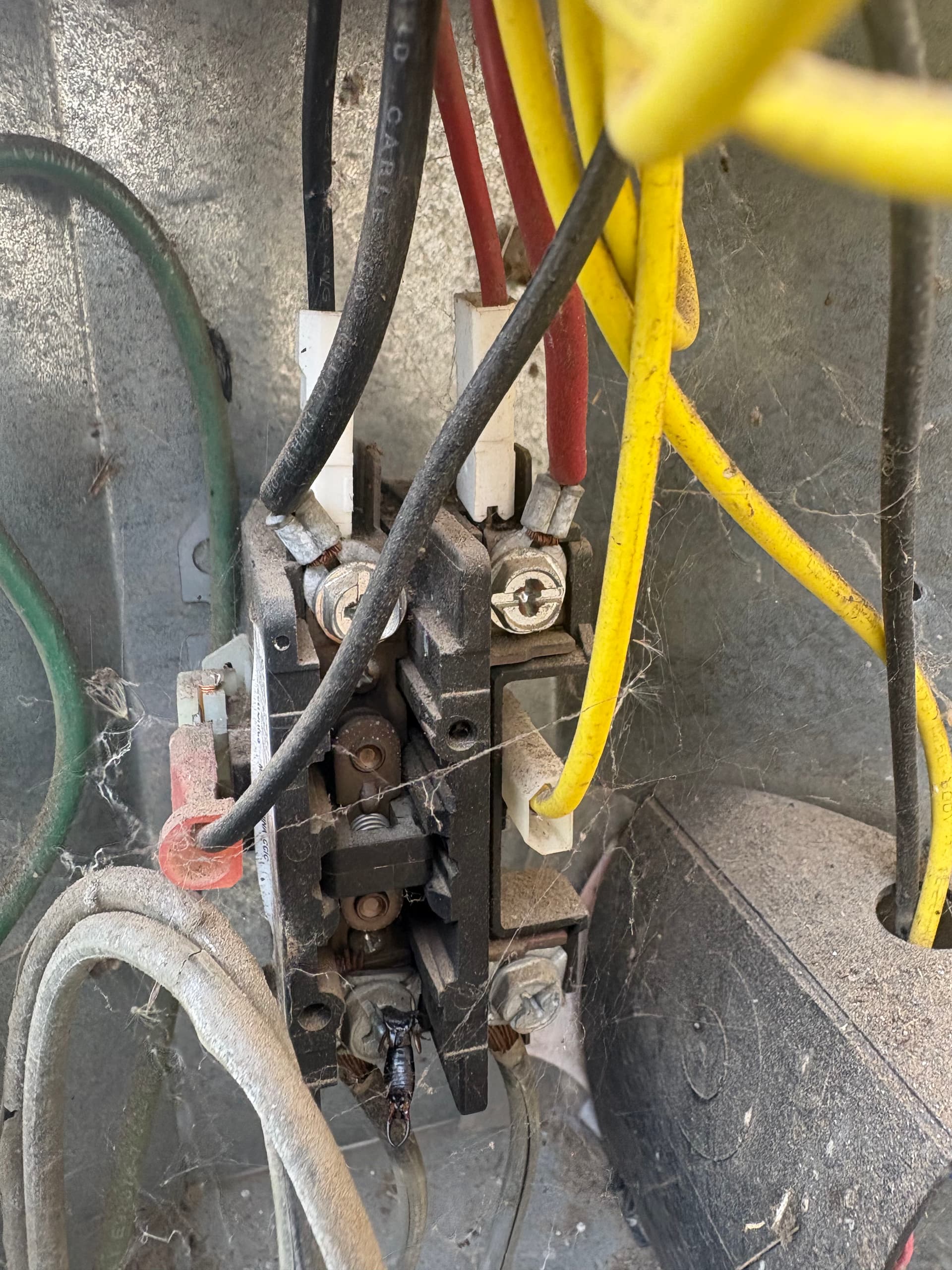 Gallery photos for A Failed Contactor Killed This AC - Not the Whole System: Image #1