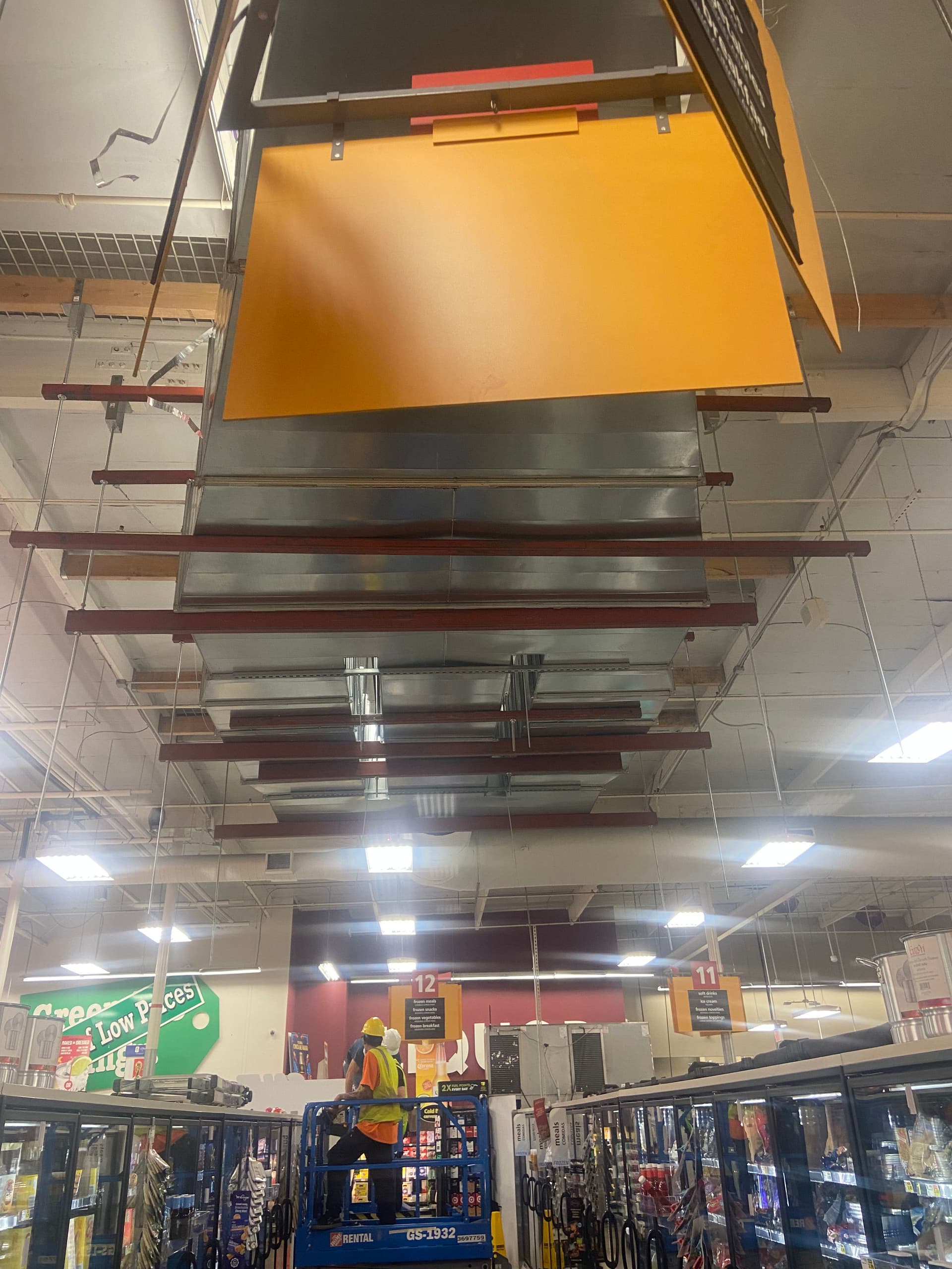 Gallery photos for Thermal Energy Storage Is Cutting Commercial Electric Bills by Up to 80%: Image #1