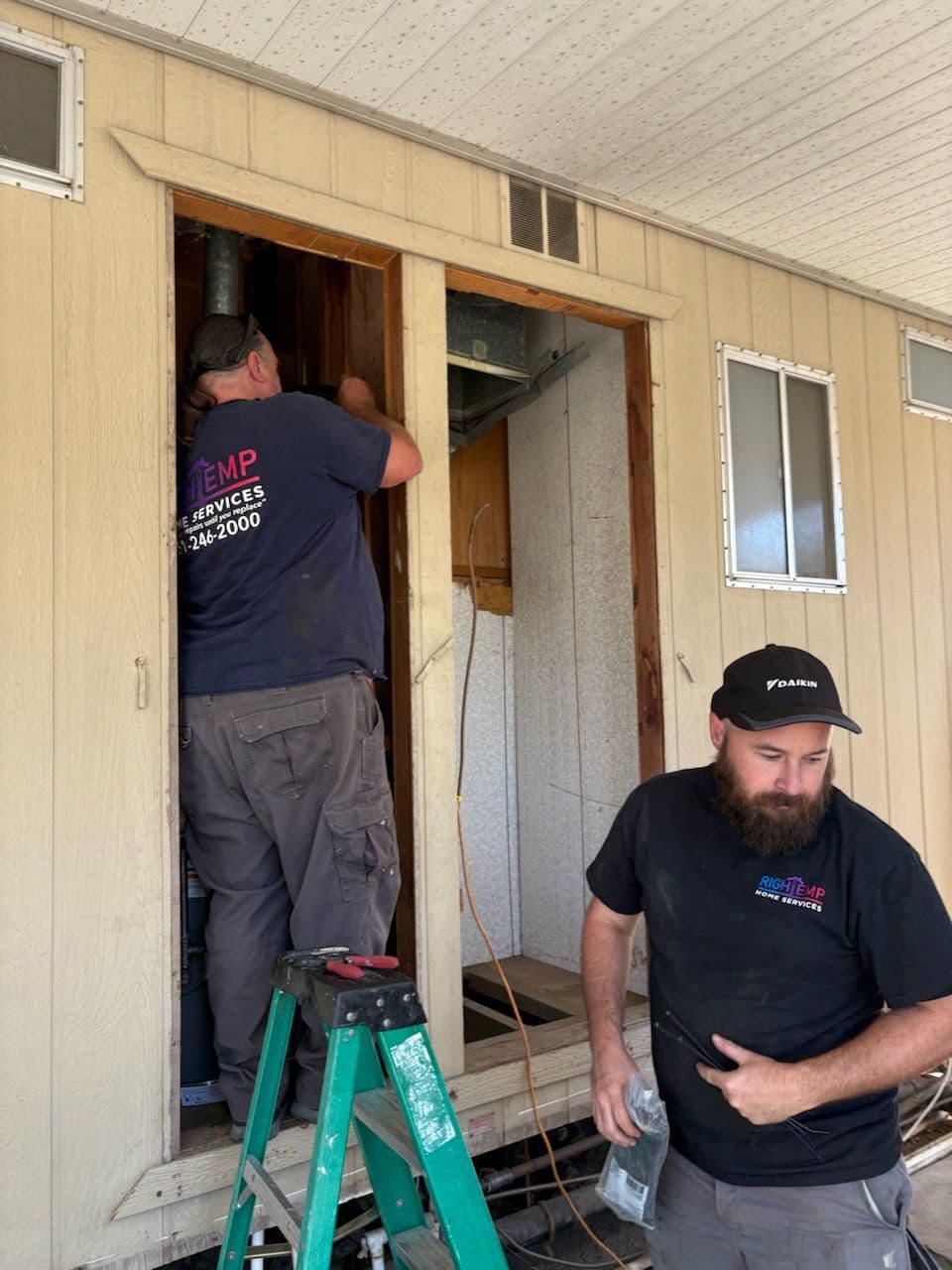 Gallery photos for Expert A/C Installation Enhances Comfort in Hemet: Image #2