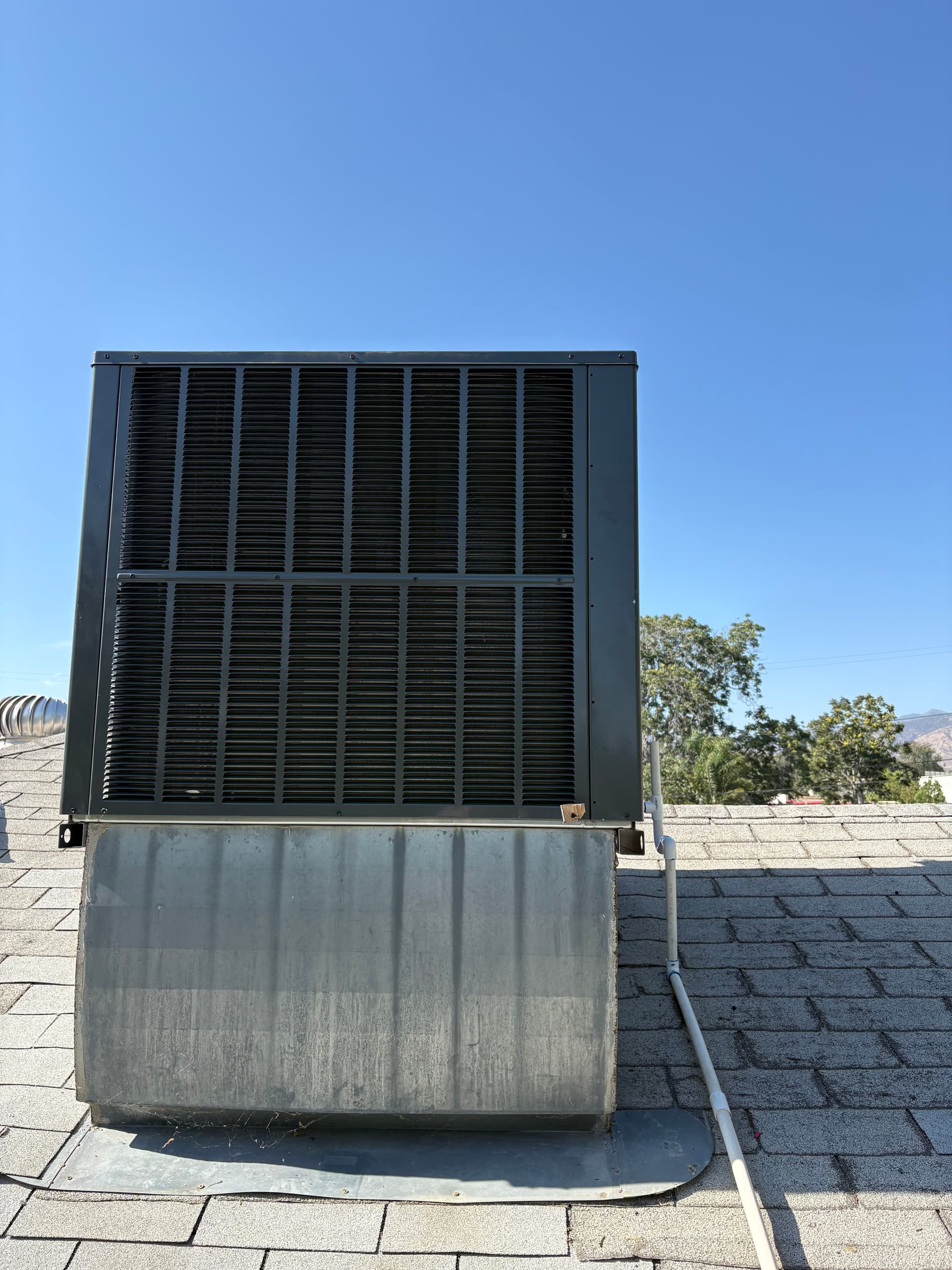 Gallery photos for 2-Stage Heat Pump Installation Done Right in Yucaipa: Image #2