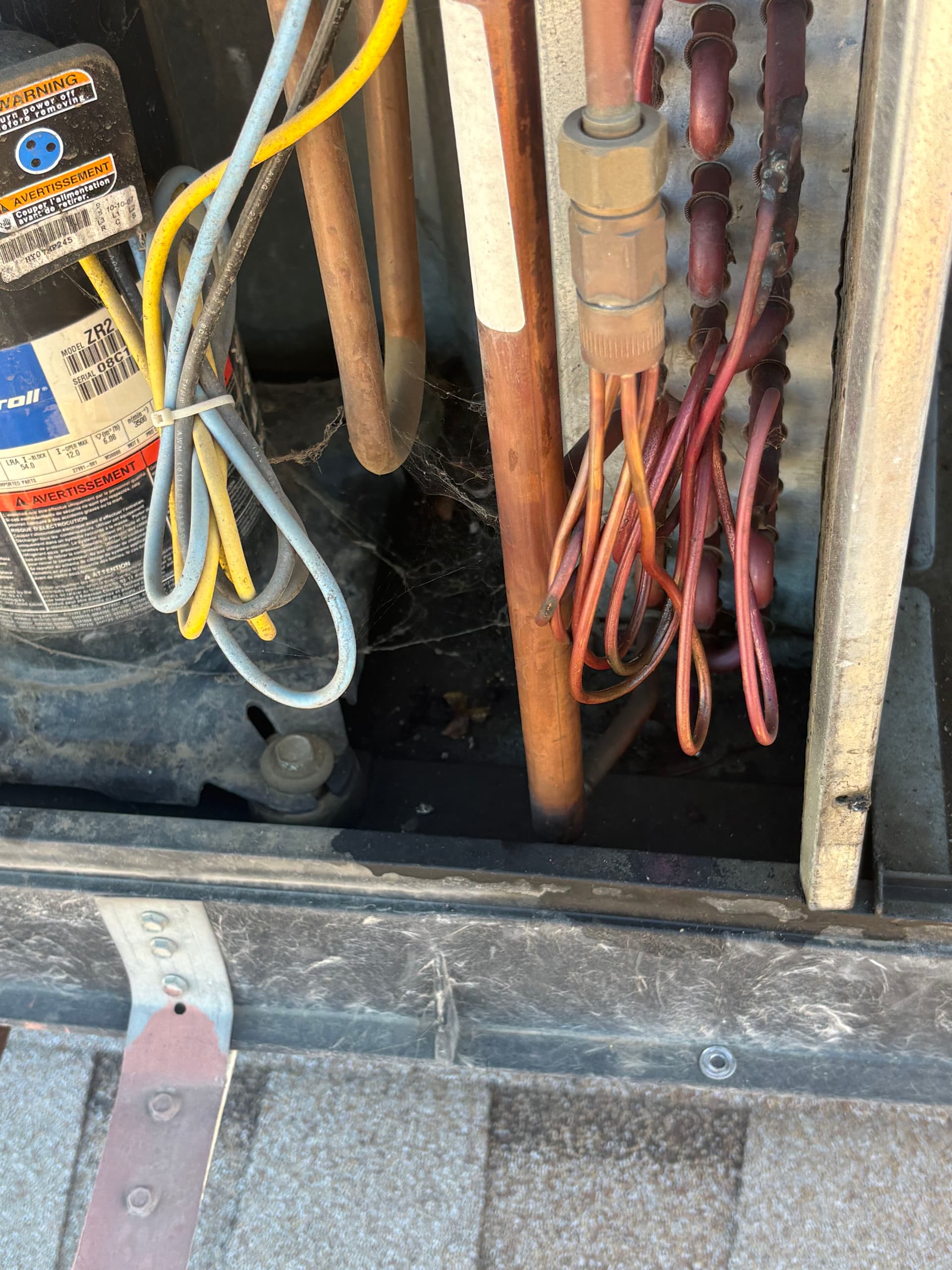 Gallery photos for Why Your Package Unit Stopped Cooling Right: Image #1