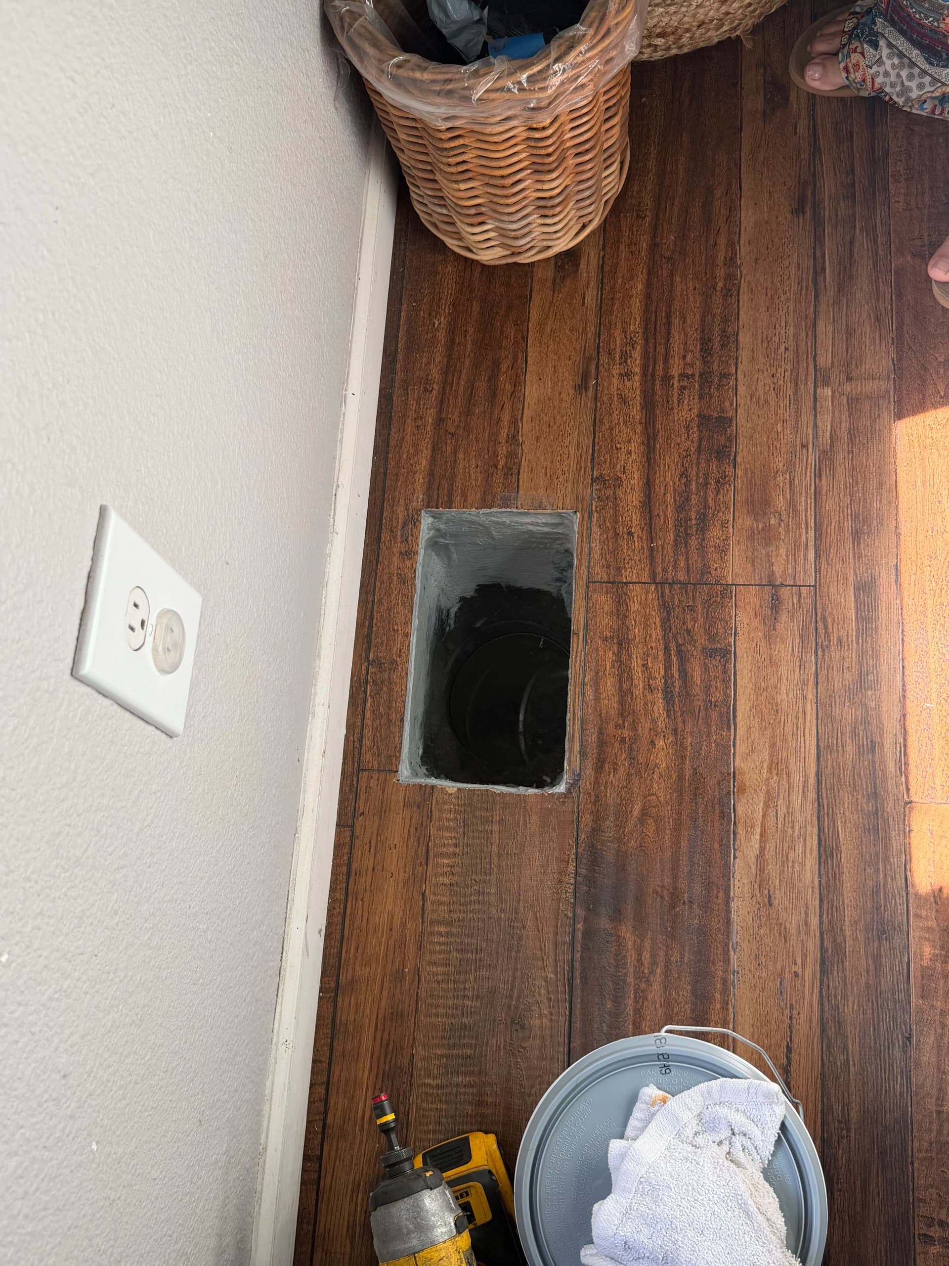 Gallery photos for Why a Leaky Floor Register Is Costing You Comfort: Image #1