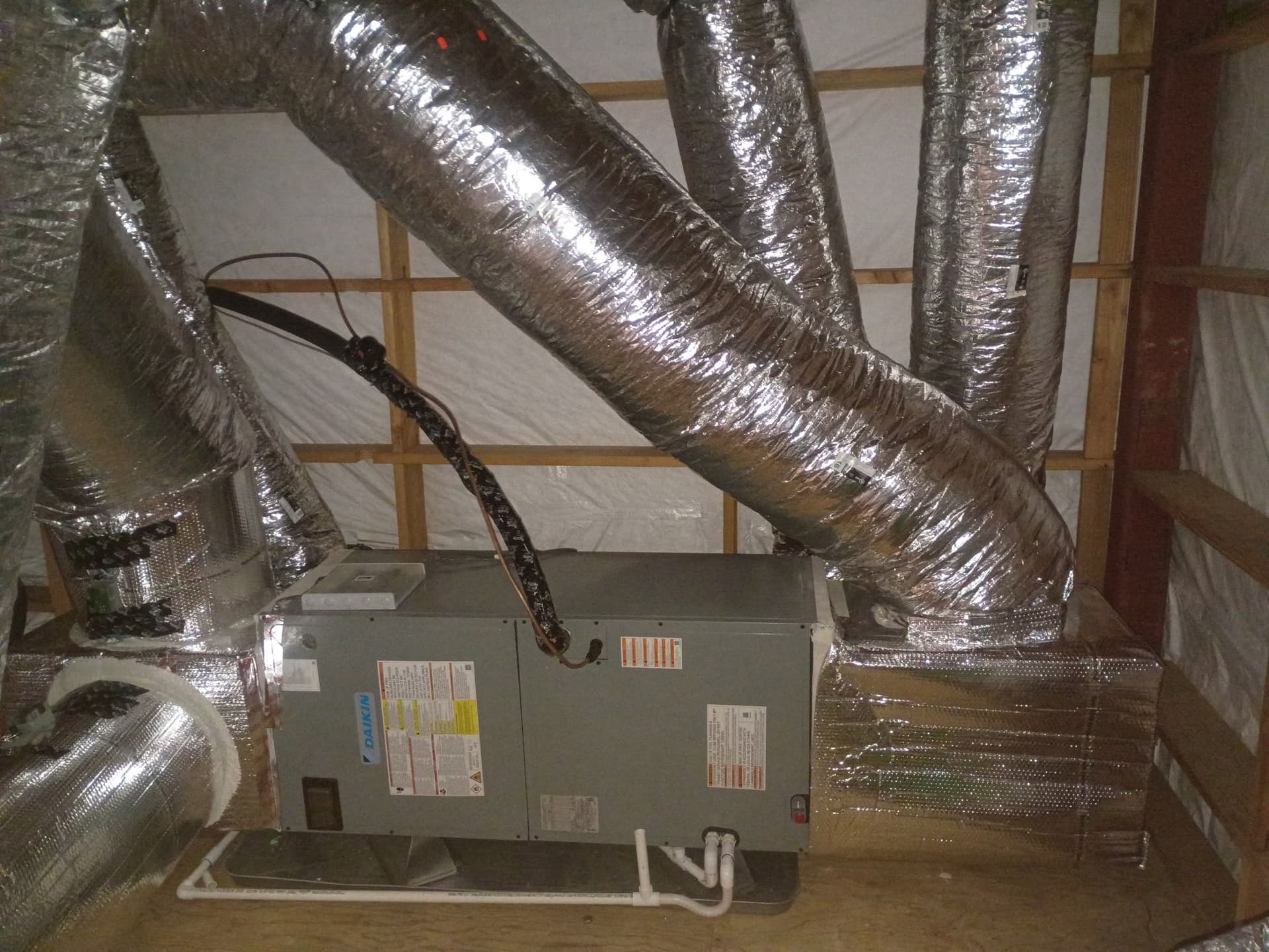Gallery photos for Daikin Zoned Heat Pump System with Full Duct Setup: Image #2